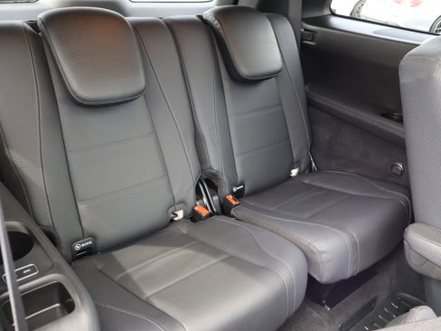 Certified 2024 Mercedes-Benz GLS 450 4MATIC image 30