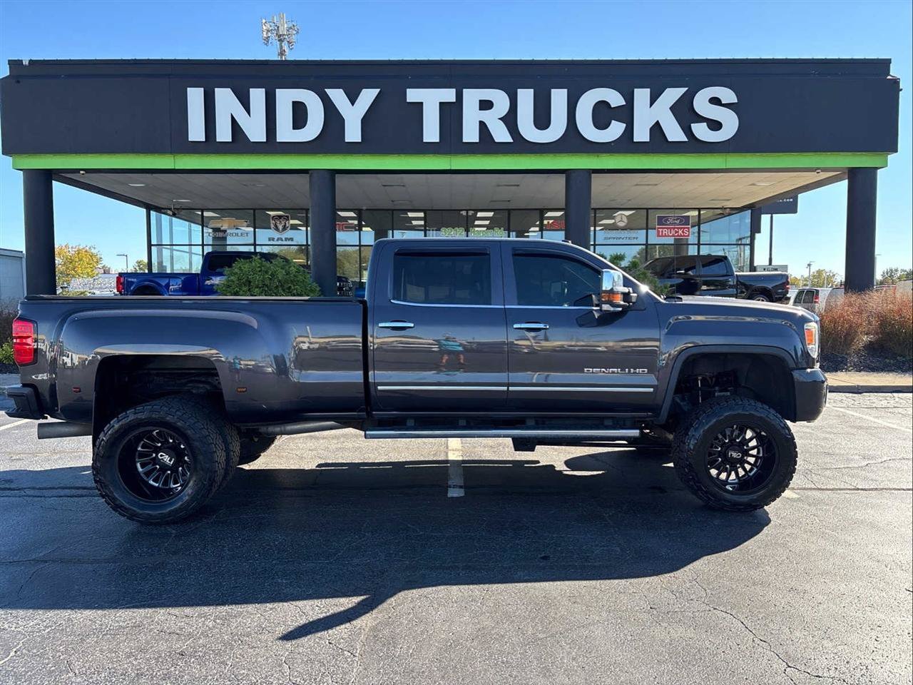 Used 2016 GMC Sierra 3500 Denali w/ Driver Alert Package AWD/4WD image 1
