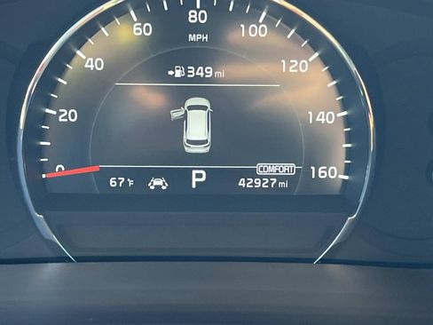 Used 2019 Kia Sorento SX image 28