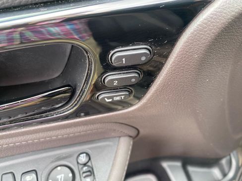 Used 2019 Honda Odyssey Elite image 16