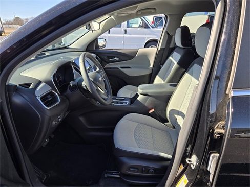 Used 2022 Chevrolet Equinox LT image 10