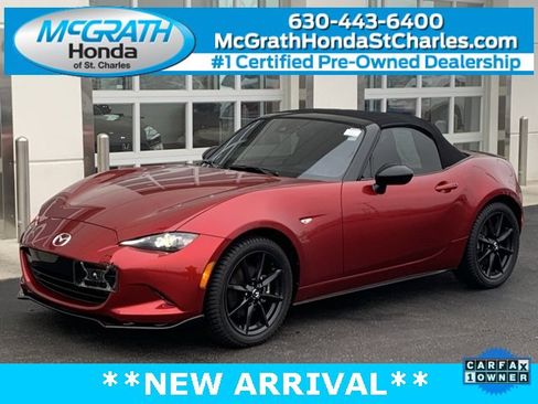 Used 2023 MAZDA MX-5 Miata Club image 1