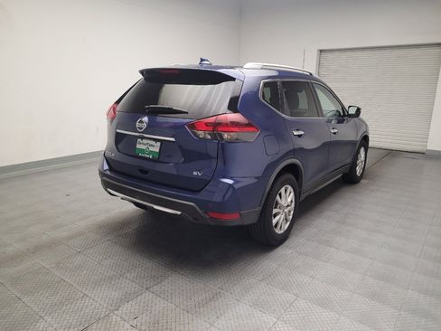 Used 2019 Nissan Rogue SV FWD image 9
