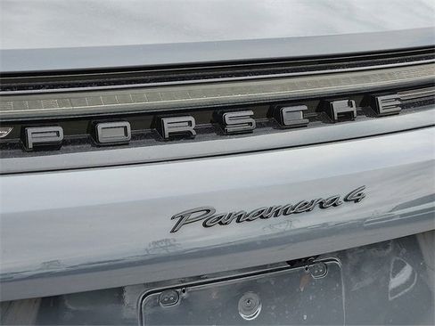 New 2026 Porsche Panamera 4 E-Hybrid image 26