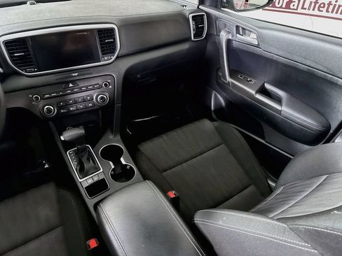 Certified 2021 Kia Sportage LX FWD image 25