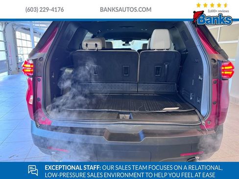 Certified 2023 Chevrolet Traverse LT w/ LPO, Floor Liner Package image 11