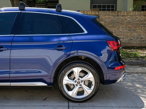 Used 2022 Audi Q5 2.0T Prestige w/ Prestige Package image 22