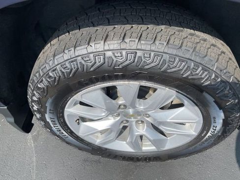 Used 2022 Chevrolet Silverado 1500 Custom image 30