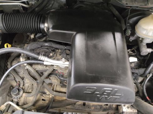 Used 2018 RAM 1500 Express w/ Express Value Package image 30