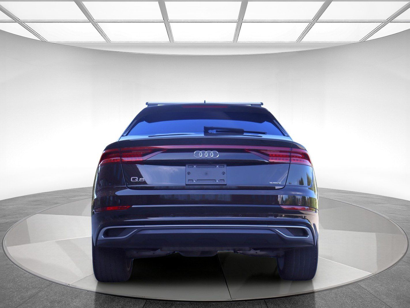 Used 2023 Audi Q8 Premium w/ Convenience Package AWD/4WD image 7