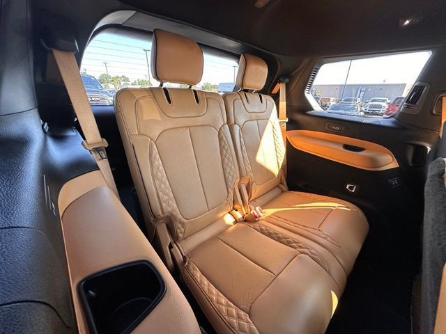 Used 2023 Jeep Grand Cherokee L Summit w/ Advanced Protech Group IV AWD/4WD image 36