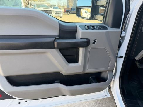 Used 2019 Ford F350 XL w/ XL Value Package image 31