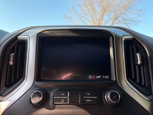 Used 2021 Chevrolet Silverado 1500 LTZ w/ LTZ Premium Package image 24