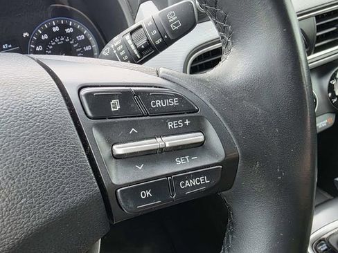 Used 2018 Hyundai Kona SEL w/ SEL Tech Package 02 image 13