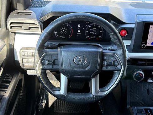 Used 2024 Toyota Tacoma TRD Off-Road image 19