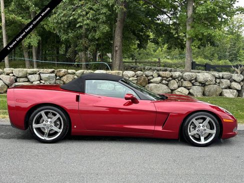 Used 2008 Chevrolet Corvette Convertible w/ Preferred Equipment Group RWD image 3