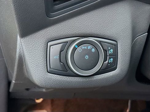 Used 2018 Ford Escape S image 10