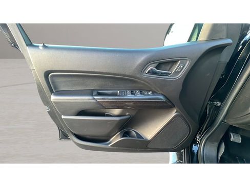 Used 2017 GMC Canyon SLE w/ SLE Convenience Package image 25