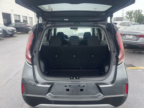 Used 2025 Kia Soul LX w/ LX Technology Package FWD image 33