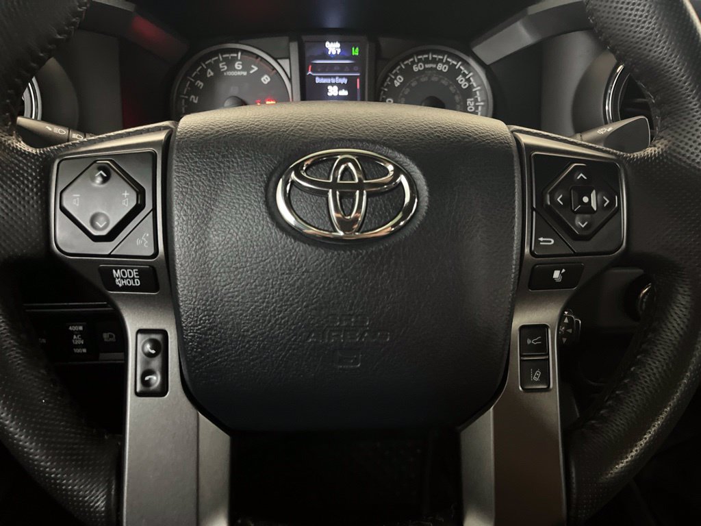Used 2018 Toyota Tacoma TRD Off-Road AWD/4WD image 59