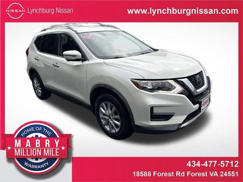 Used 2018 Nissan Rogue SV w/ Premium Package AWD/4WD image 1