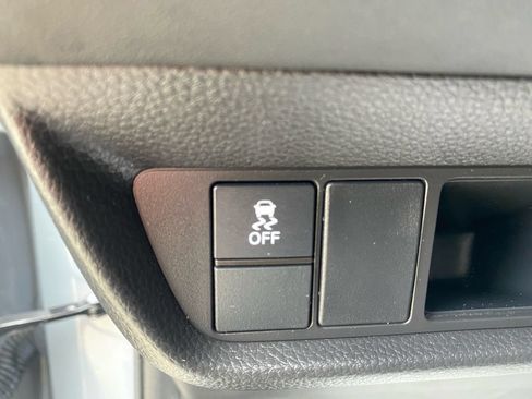 Used 2024 Honda HR-V Sport image 33