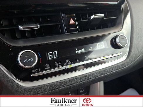 Certified 2025 Toyota Corolla Cross XLE AWD/4WD image 15