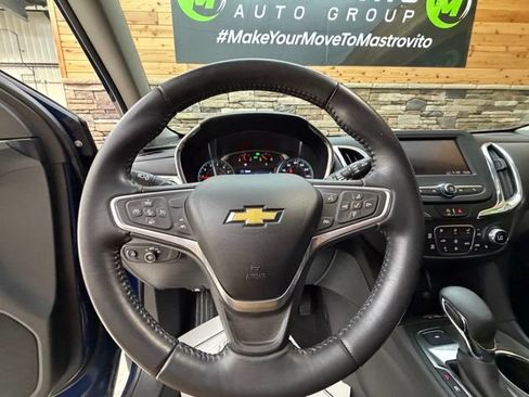 Used 2022 Chevrolet Equinox LT AWD/4WD image 19