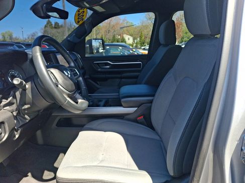 Used 2023 RAM 1500 Big Horn image 24