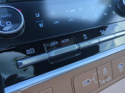 New 2026 Hyundai Santa Fe Limited FWD image 32