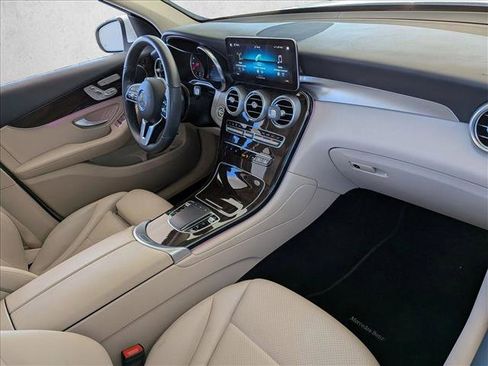 Certified 2022 Mercedes-Benz GLC 300 image 20