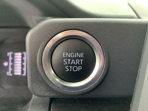 Used 2025 Toyota 4Runner SR5 image 24