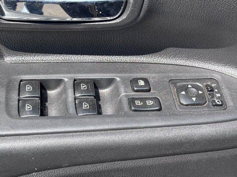 Used 2020 Mitsubishi Outlander SE FWD image 8