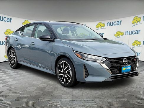 Used 2025 Nissan Sentra SR w/ Trunk Package image 1