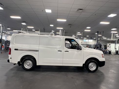 Used 2021 Nissan NV 1500 S image 3