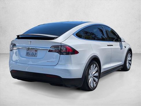 Used 2019 Tesla Model X Performance AWD/4WD image 5
