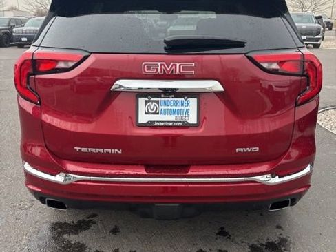 Used 2019 GMC Terrain Denali w/ Comfort Package image 3