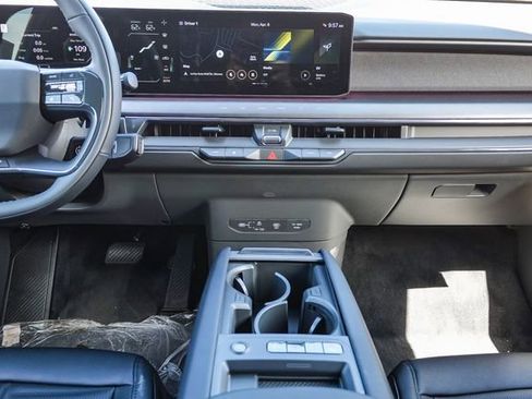 New 2026 Kia EV9 Land w/ Nightfall Edition Package image 15