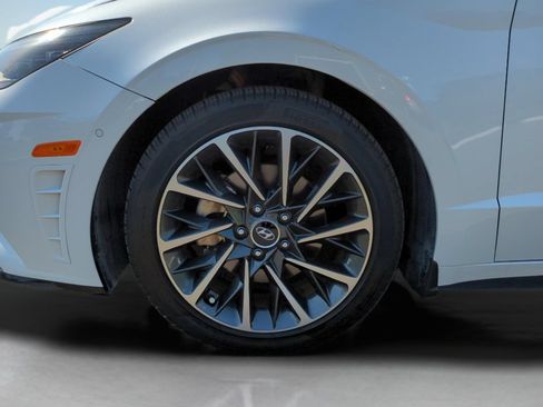 Used 2021 Hyundai Sonata Limited FWD image 26