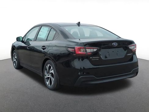 Used 2025 Subaru Legacy Premium image 4