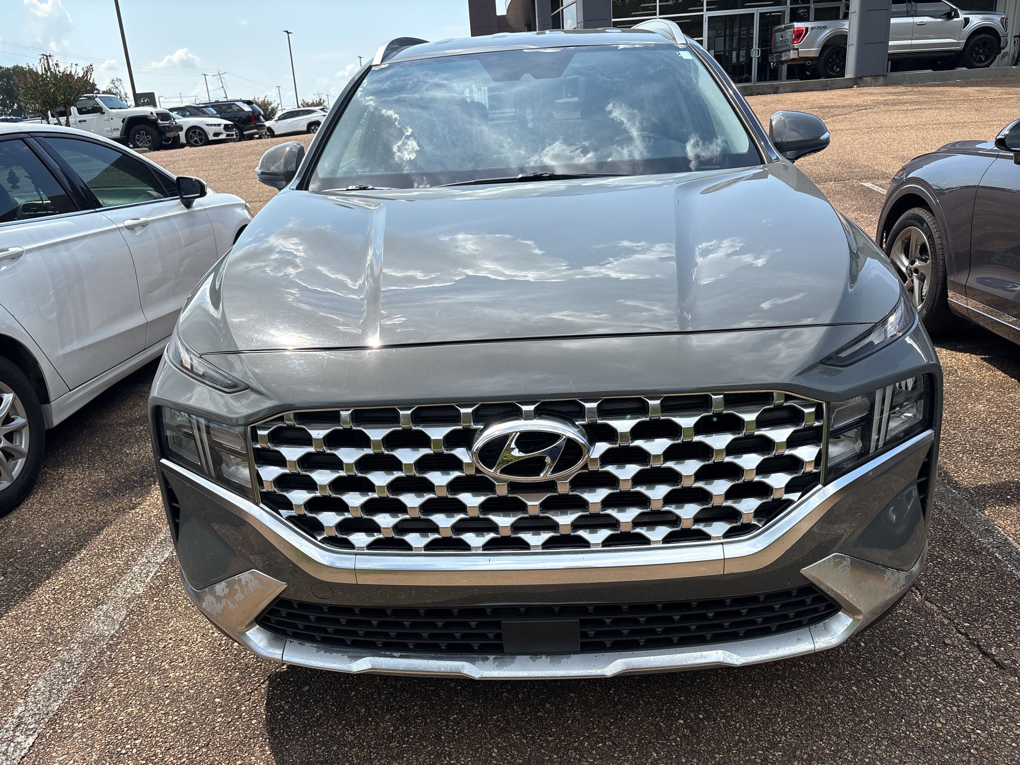 Used 2023 Hyundai Santa Fe SEL AWD/4WD image 2