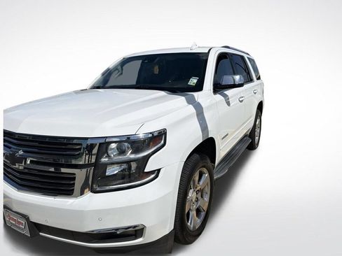 Used 2017 Chevrolet Tahoe Premier RWD image 4