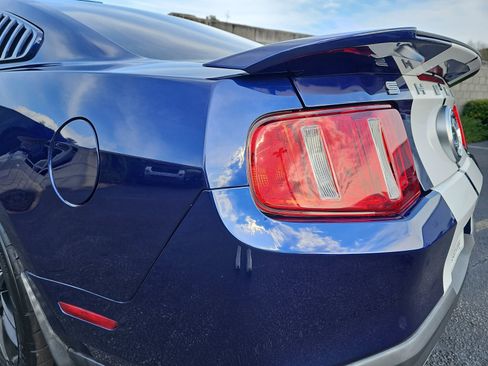 Used 2012 Ford Mustang Shelby GT500 image 28