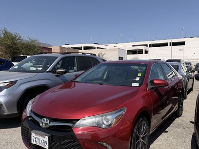 Used 2017 Toyota Camry XSE w/ Moonroof Package