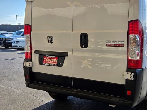 Used 2022 RAM ProMaster 2500 FWD image 5