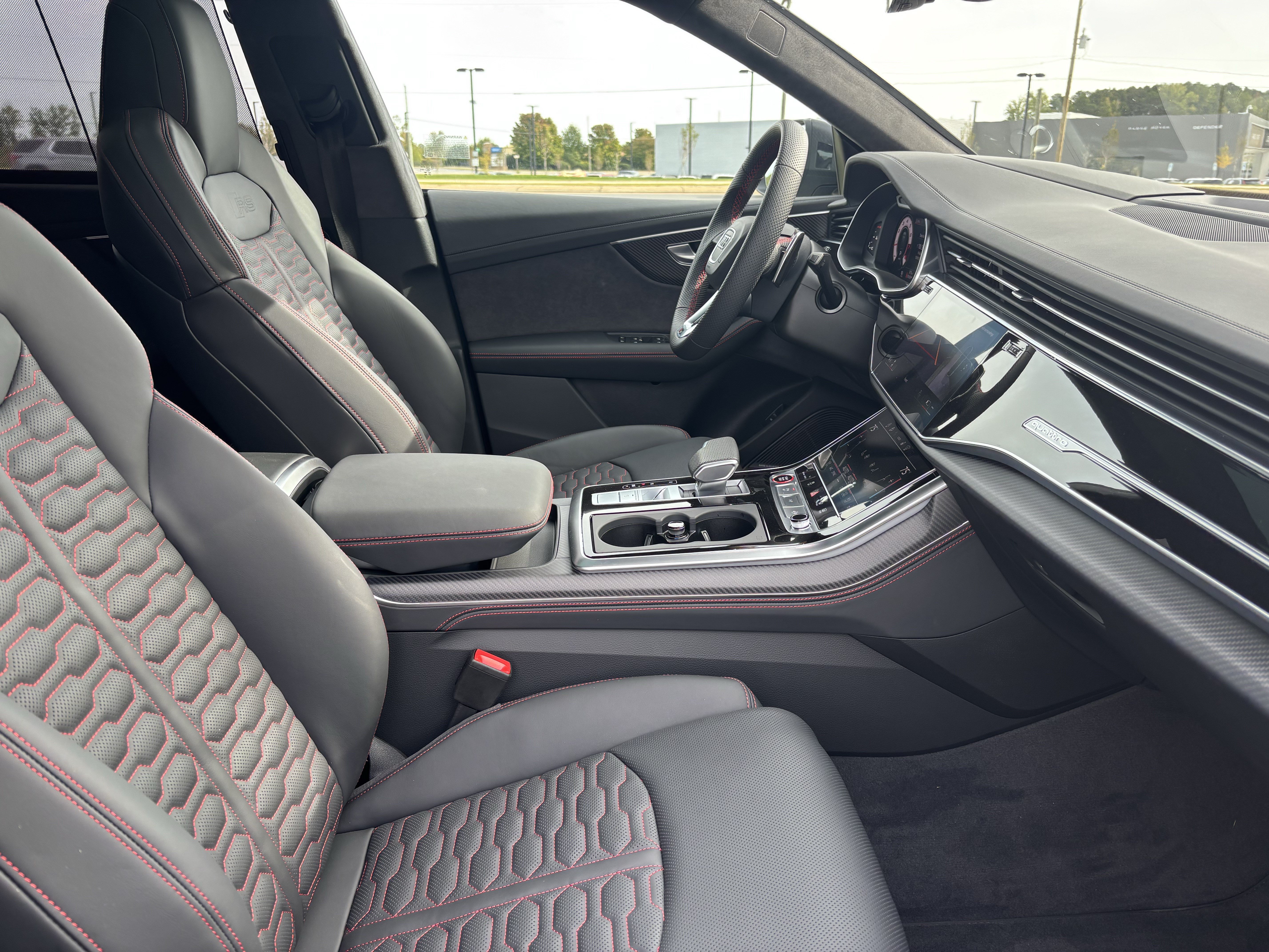 Used 2026 Audi RS Q8 performance AWD/4WD image 34