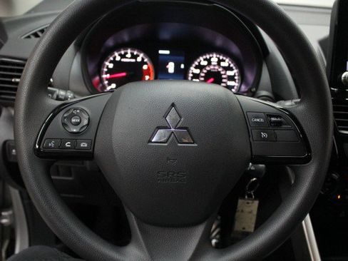 Used 2023 Mitsubishi Eclipse Cross LE image 10