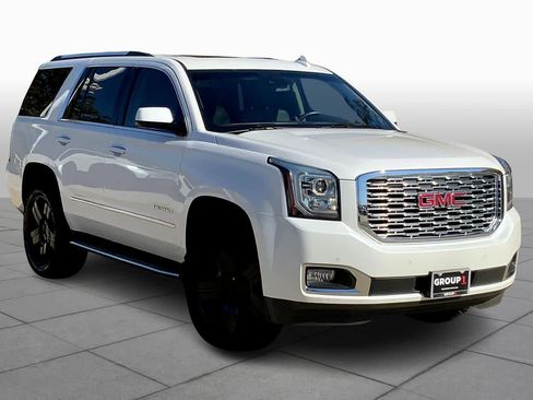 Used 2019 GMC Yukon Denali w/ Open Road Package image 2