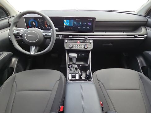 Certified 2026 Hyundai Tucson SE FWD image 9