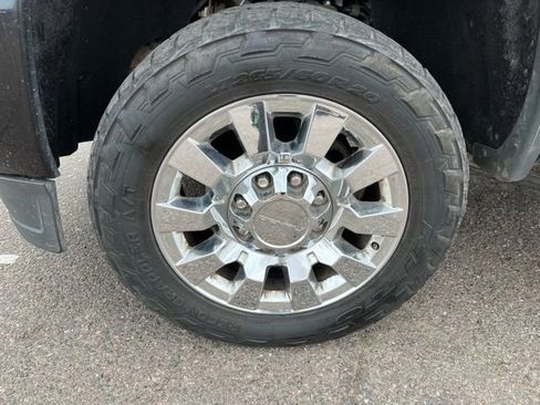 Used 2018 GMC Sierra 2500 Denali w/ Duramax Plus Package image 11